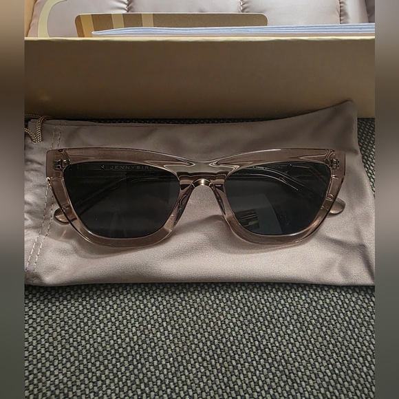 Jenny Bird FIRE! NIB! The Cateye Sunglasses in Crystal Smokey Quartz. R2S!! main image 15